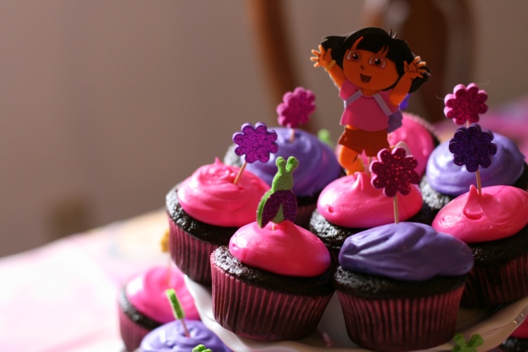 gateau anniversaire Dora exploratrice