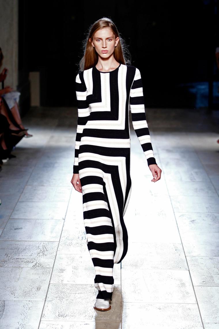 femme mode printemps victoria beckham 2015 robe longue rayures 