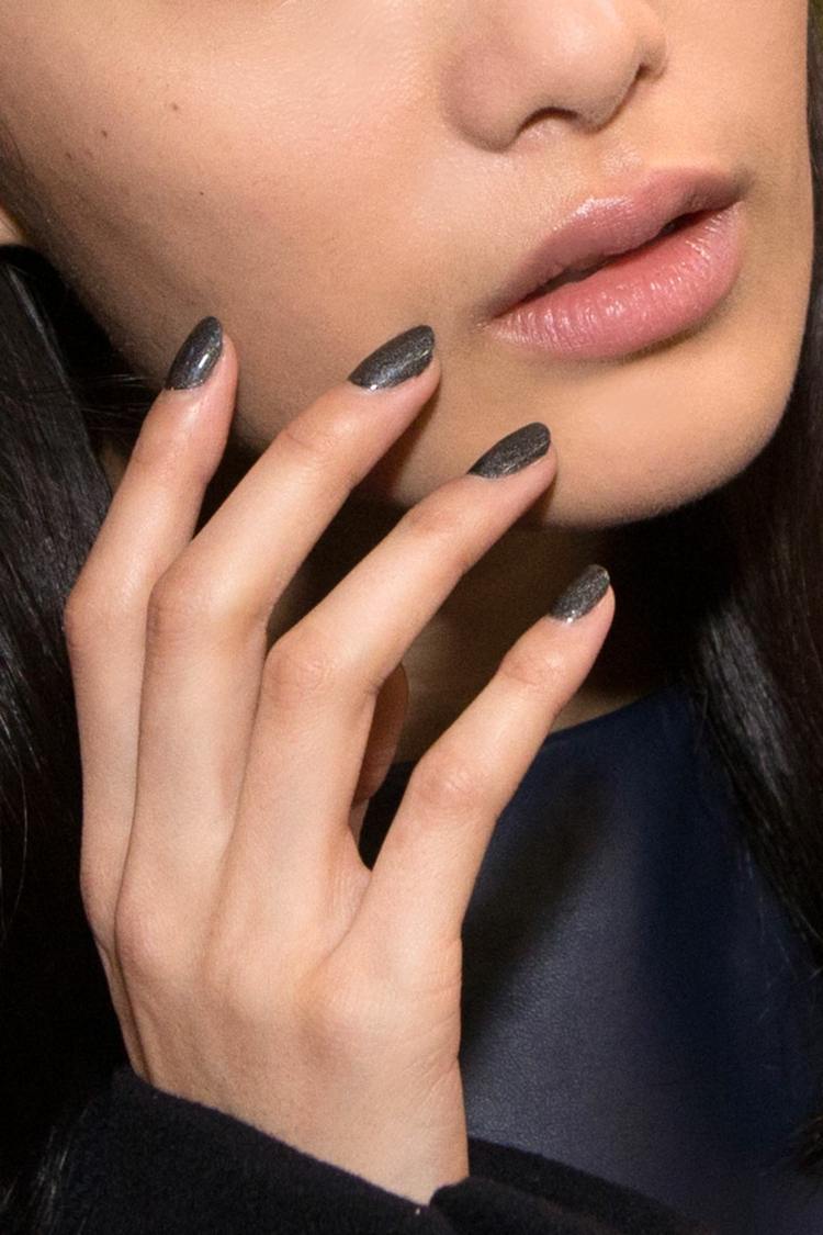 nail art ongles noirs