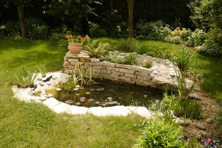 petit bassin jardin mur pierres