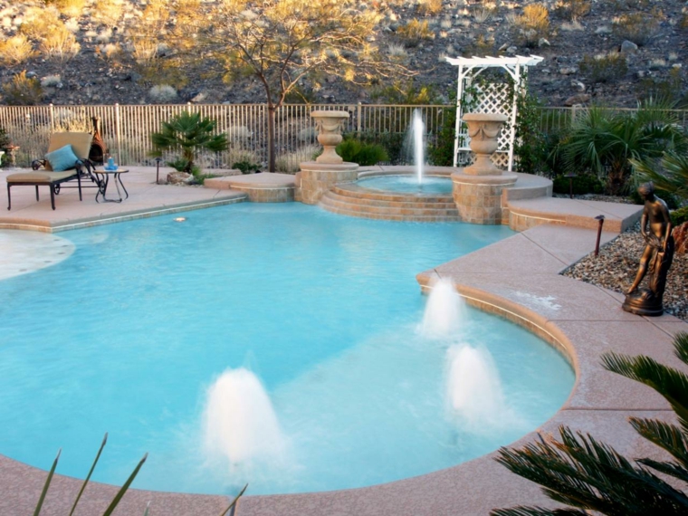 piscine jardin fontaine eau déco 