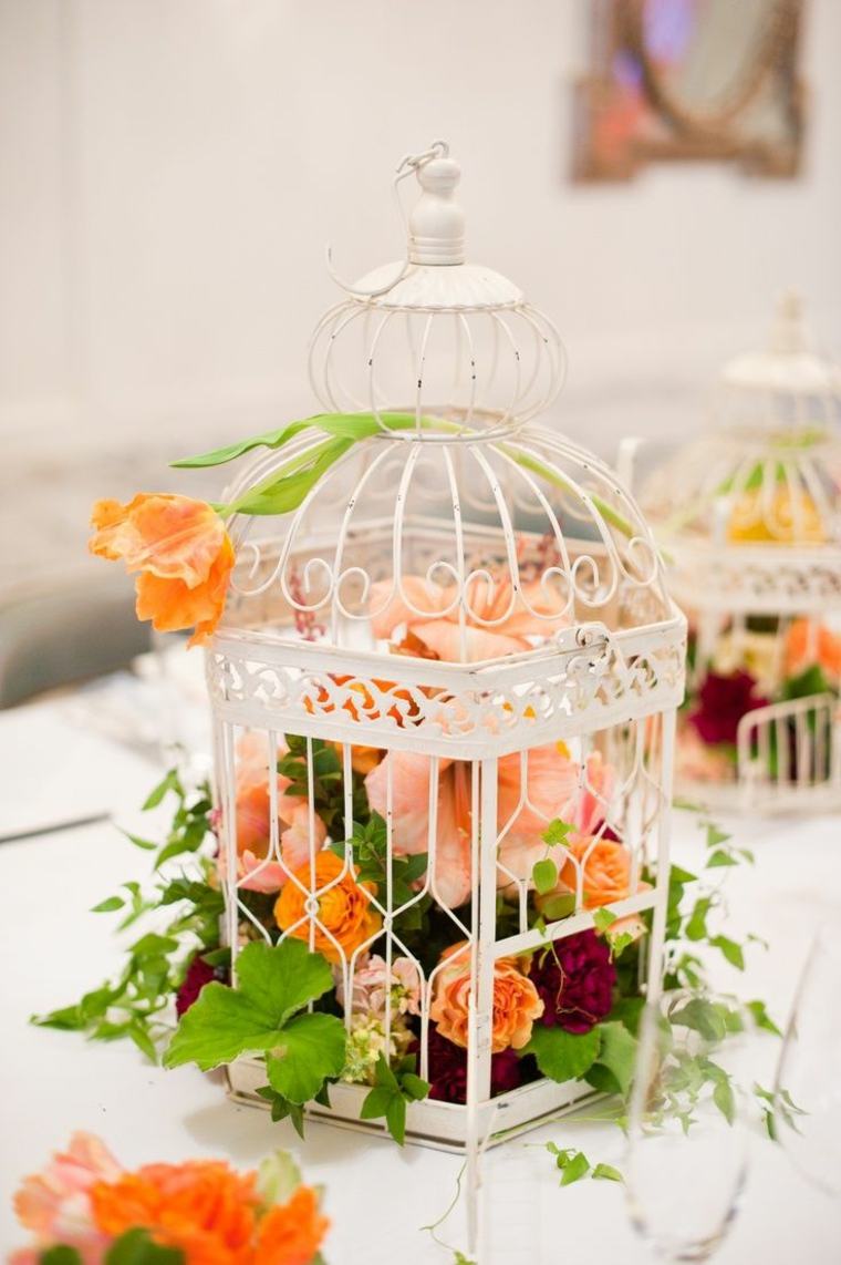 superbe cage baroque emplie fleurs