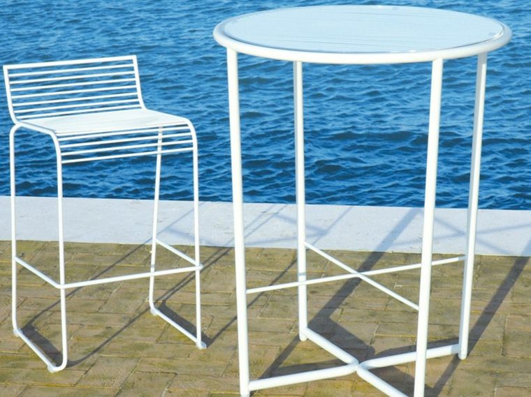 idée table jardin métal blanche chaise de jardin paola lenti