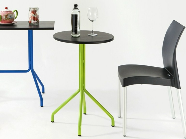 table ronde design elio mara chaise de jardin noir