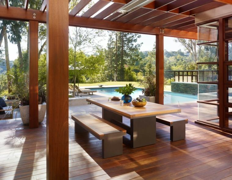 terrasse aménager idée salon de jardin table en bois banc de jardin 