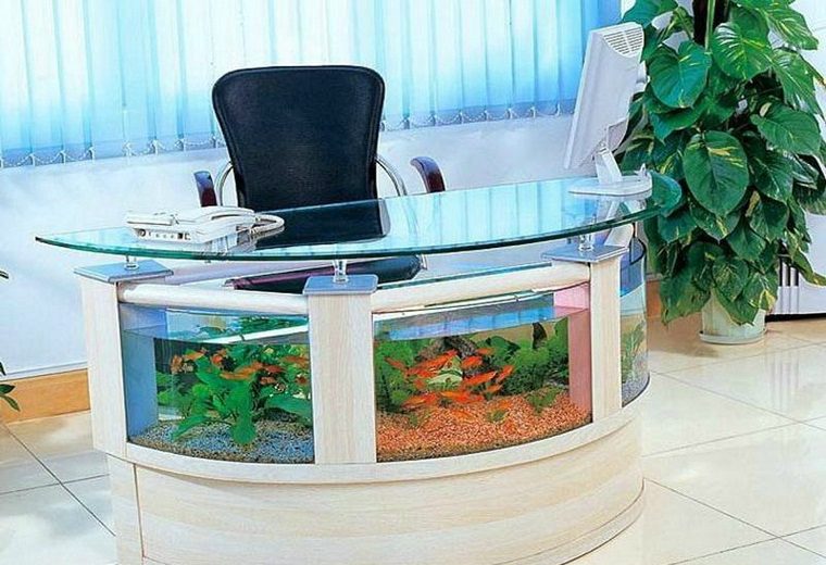 aquarium bureau table