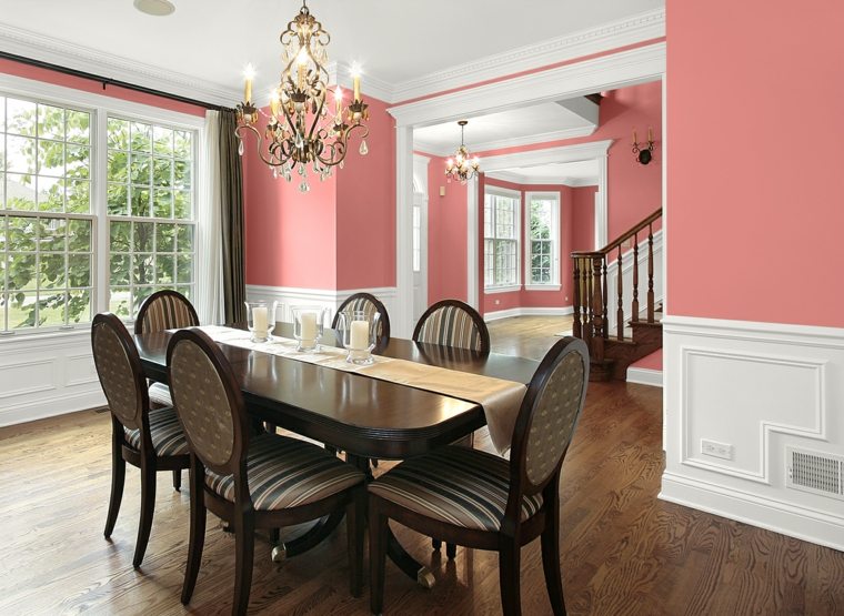 association couleur idée rose blanc salle à manger table en bois