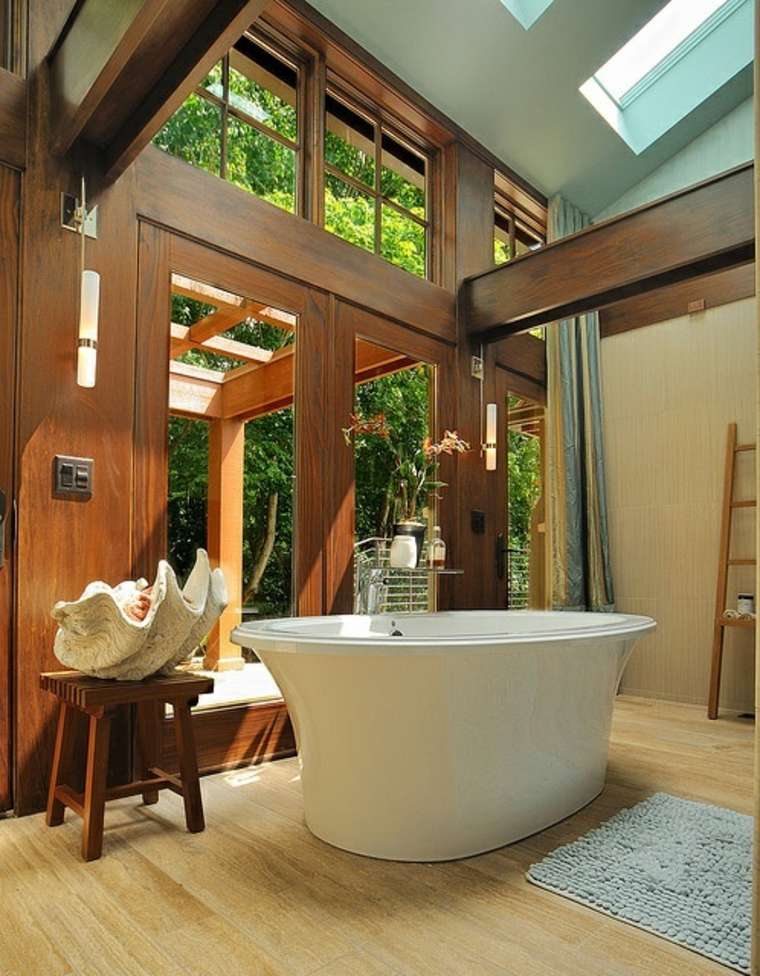 salle de bain bois baignoire idée tapis de salle de bain