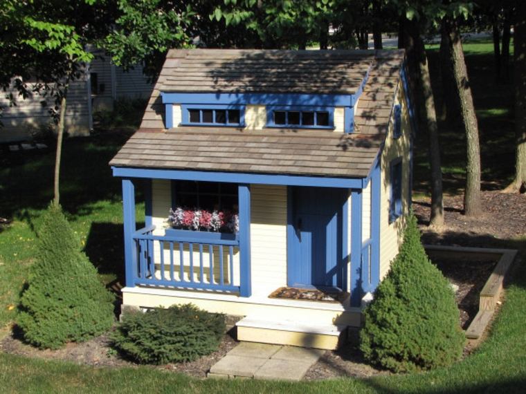 maison de jardin pour enfant en bois aménagement extérieur original