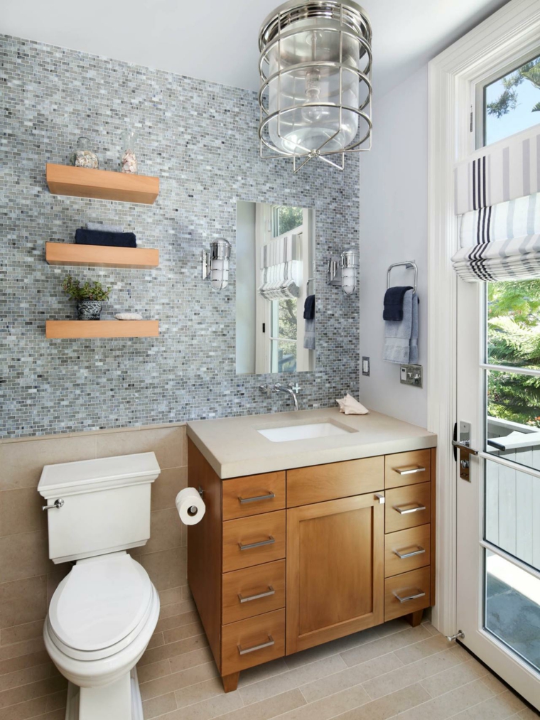 carrelage salle de bain idée meuble bois lampe design miroir toilettes 