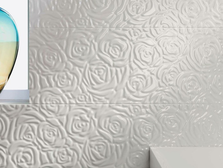 carrelage salle de bain blanc motif rose original moderne design