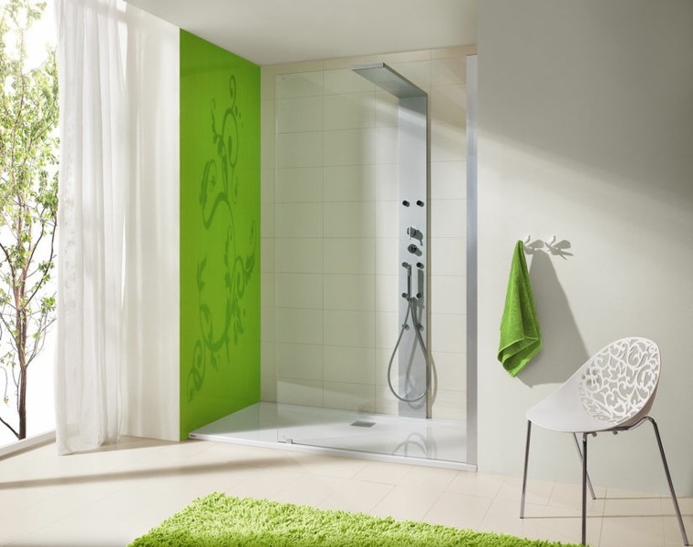 aménager salle de bain blanc vert tapis douche italienne 