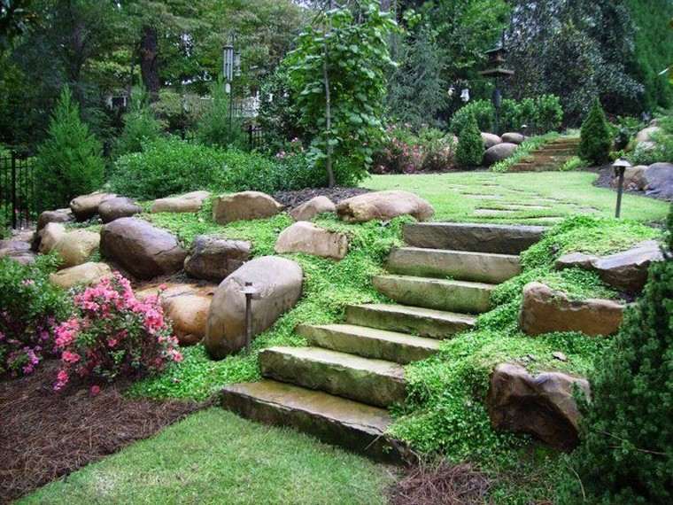 escalier pierre jardin pente idée