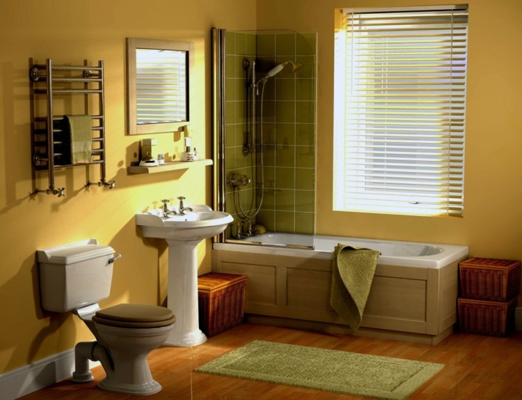 salle de bain colorée vert jaune