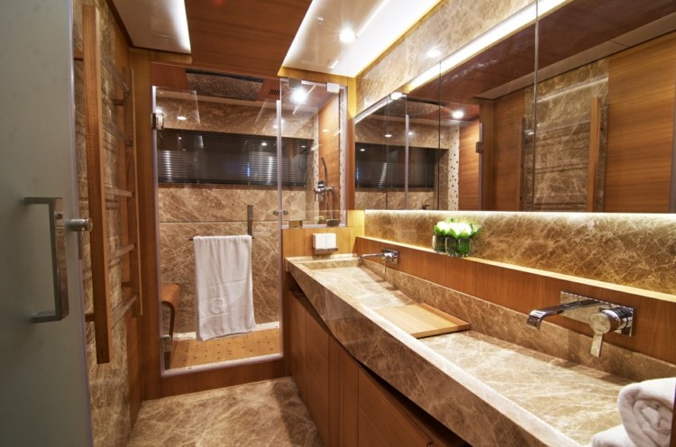 salle de bain douche italienne marbre