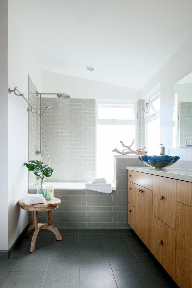 carrelage gris salle de bain design idée mobilier bois