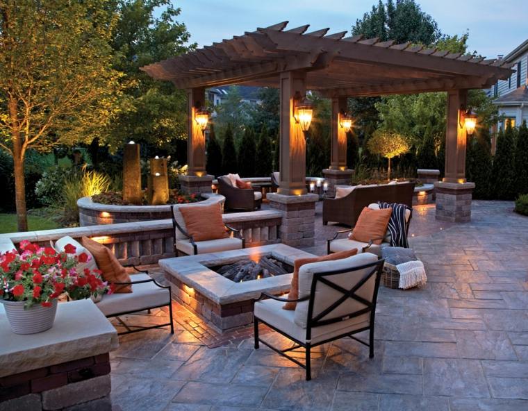 salon de jardin table de terrasse avec feu central