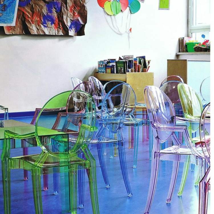 chaise kartell plasique coloris
