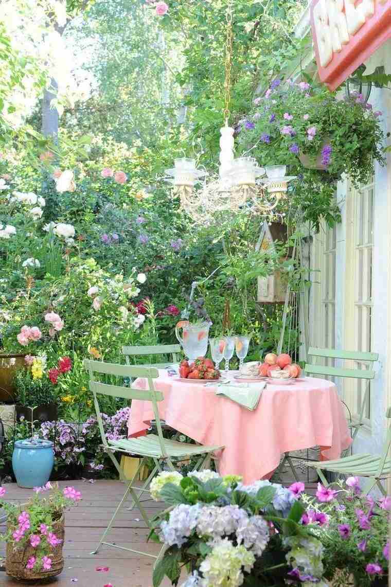 idées déco terrasse table chaises salon de jardin