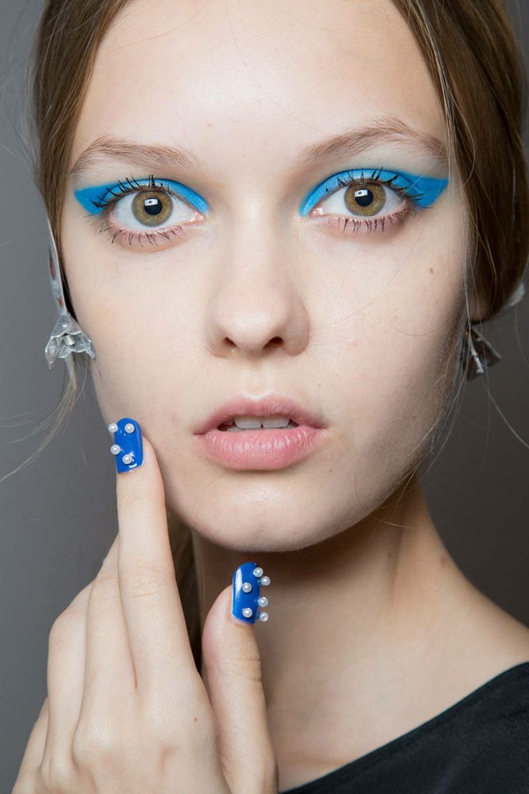 comment être belle idée maquillage bleu