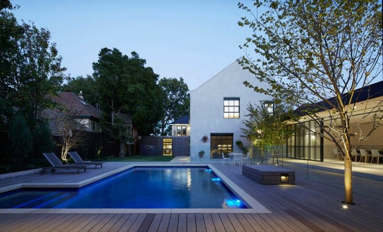 jardin contemporain piscine moderne