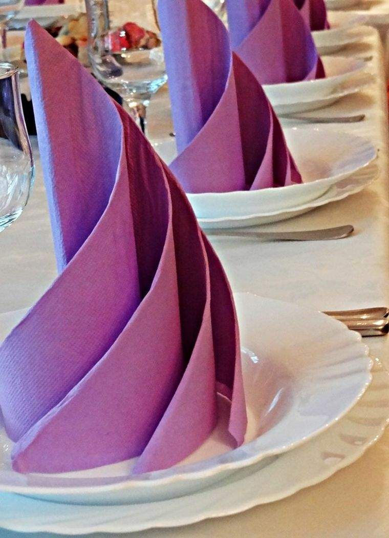 pliage et decoration tables serviettes papier