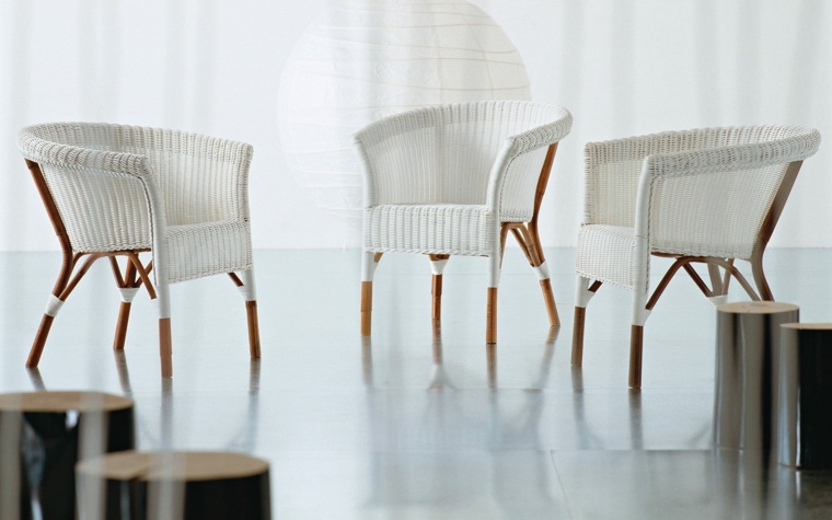 salon de jardin ikea chaises plastique design