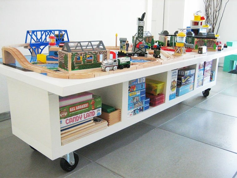 idée chambre enfant rangement table à roulette bois ikea design 