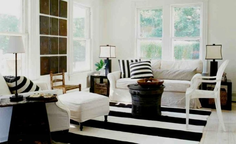 tapis de salon coussins noir blanc