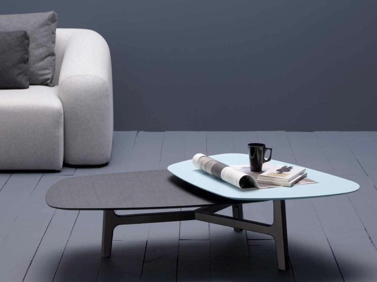 bouts de canapé noir tables modernes salon