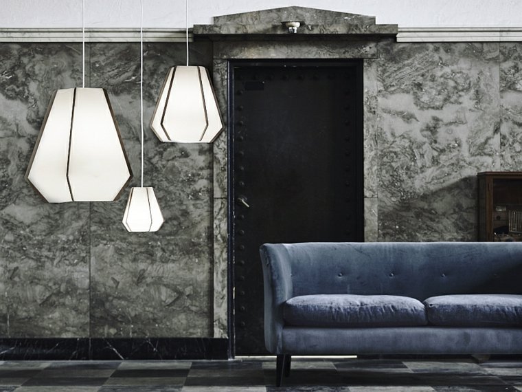 design minimaliste intérieur idée salon canapé bleu lampe suspendue