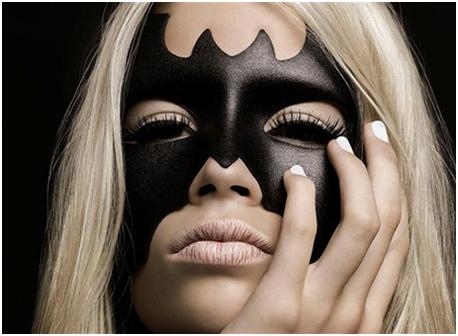 maquillage visage halloween original simple noir idée 