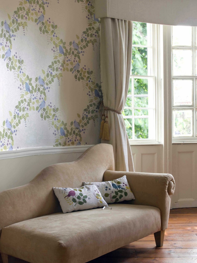 papier peint fleurs motif idée canapé beige design rideaux salon