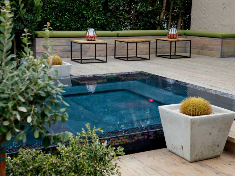 photos jardin plantes idées déco piscine extérieure