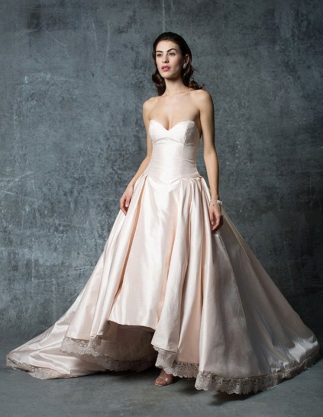 robe pour un mariage en été idée longue rose élégante 