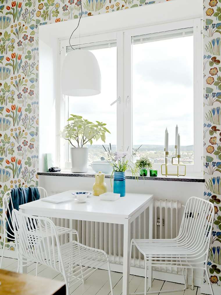 aménagement intérieur moderne papaier peint salle à manger blanche déco plante