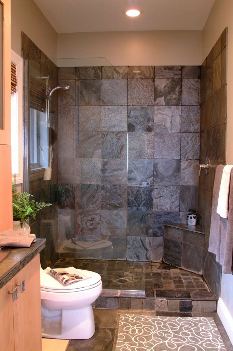salle de bain avec douche italienne petit espace
