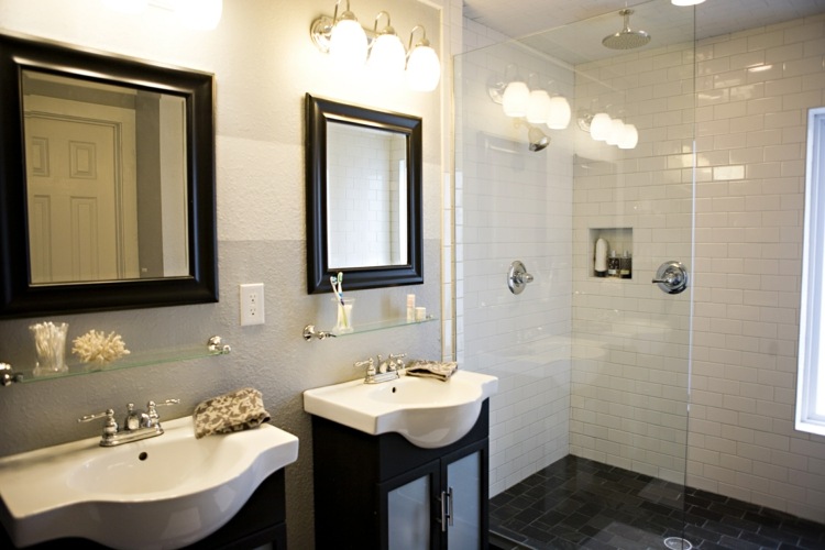 salle de bain design noir blanc