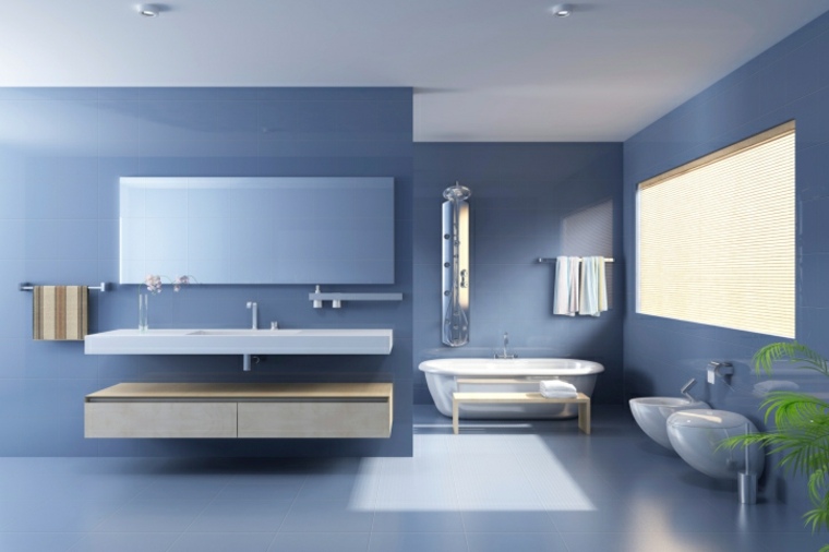 intérieur moderne baignoire blanche design moderne miroir meuble bois plante palme