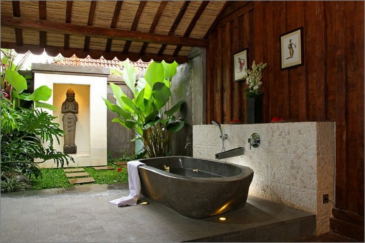 salle de bain zen baignoire pierre