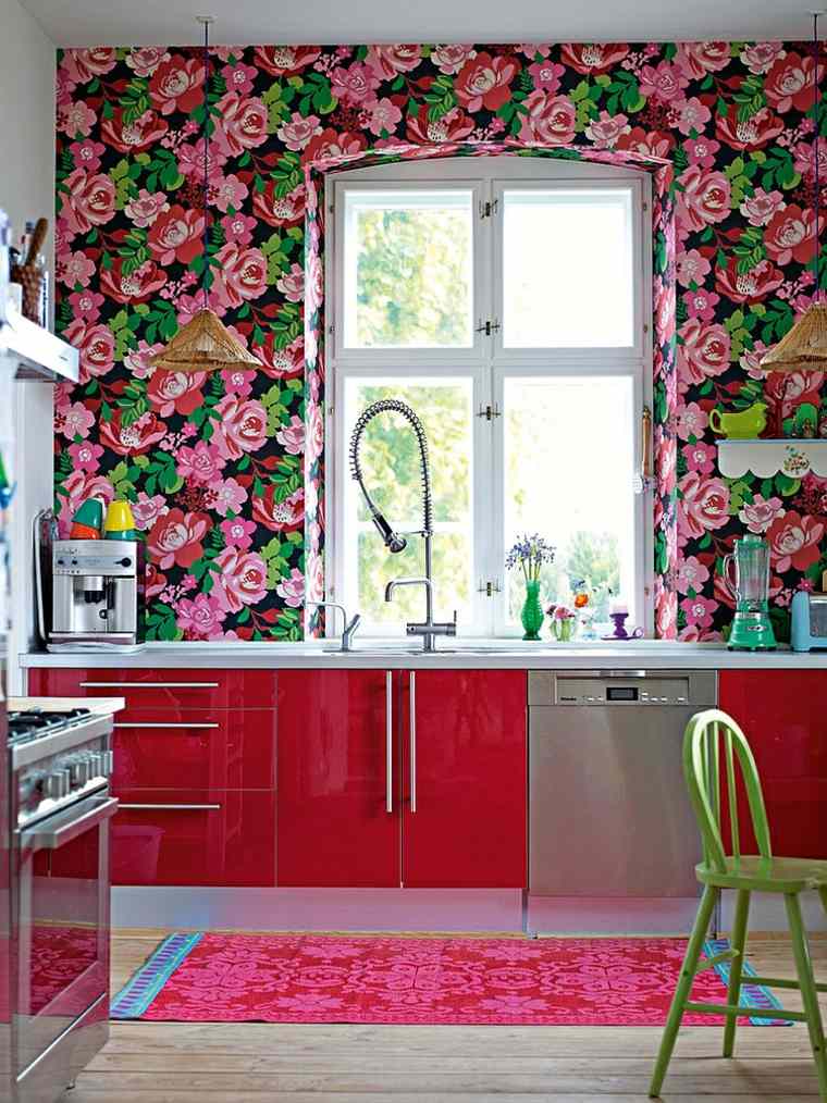 papier peint tendance idée moderne cuisine roses fleurs