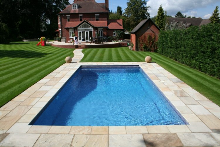 terrasse piscine design contemporain