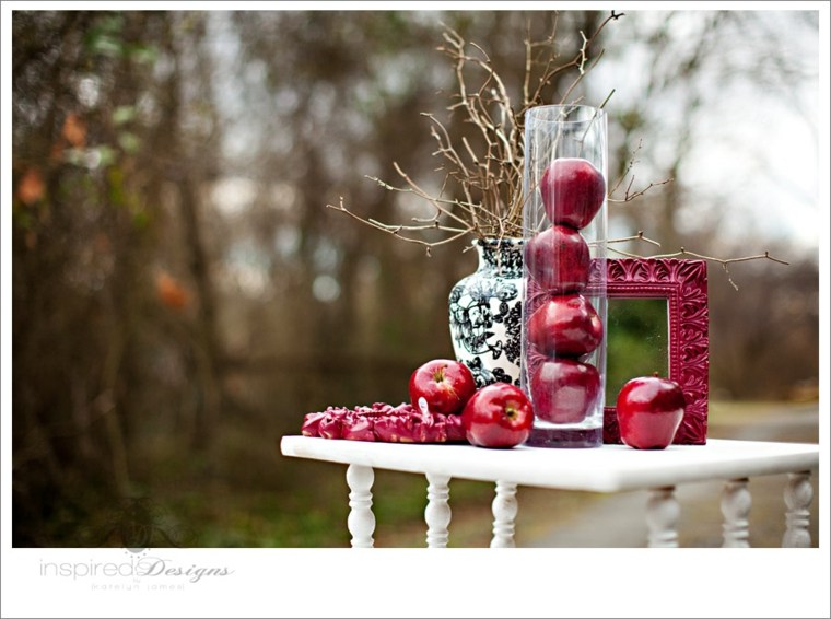 décoration pommes idées vase branche arbre miroir