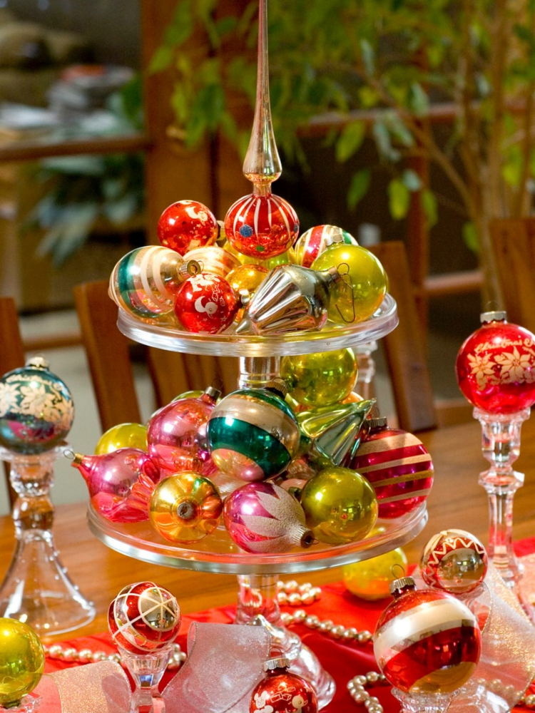 boules de Noël à decorer centre table