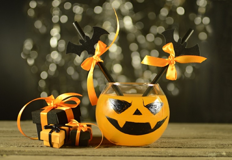 décoration halloween maison déco cocktail idée citrouille rubans orange chauve souris 