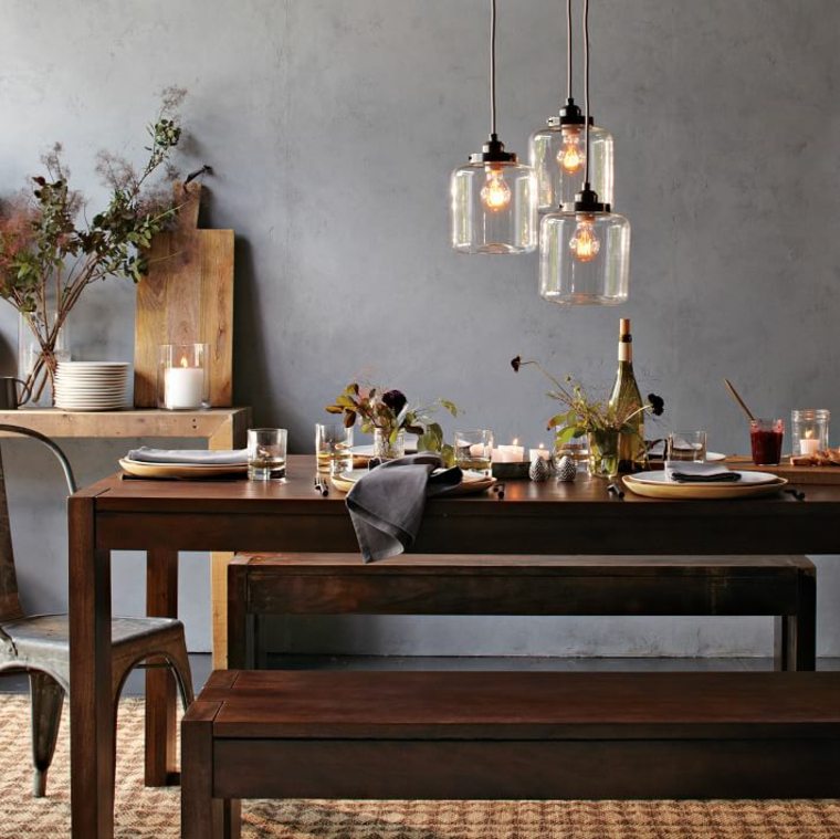 déco cuisine idée aménagement luminaire suspendu design table en bois plante 
