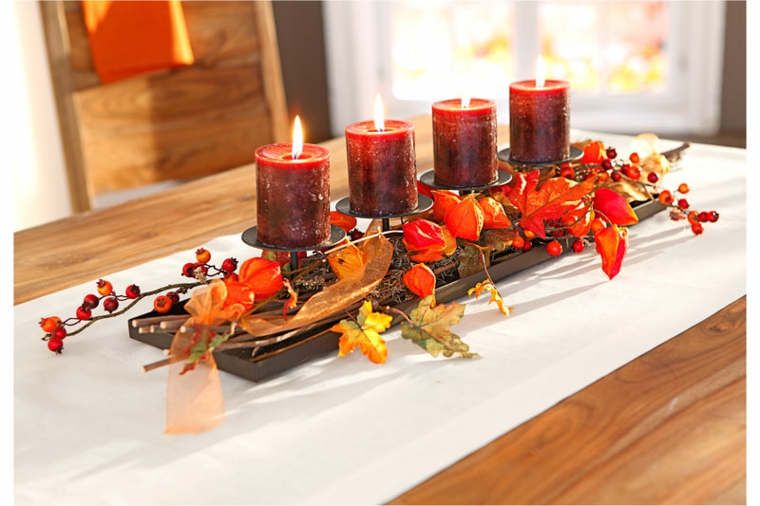 décoration thème automne bougies feuilles nappe idée déco table fête 