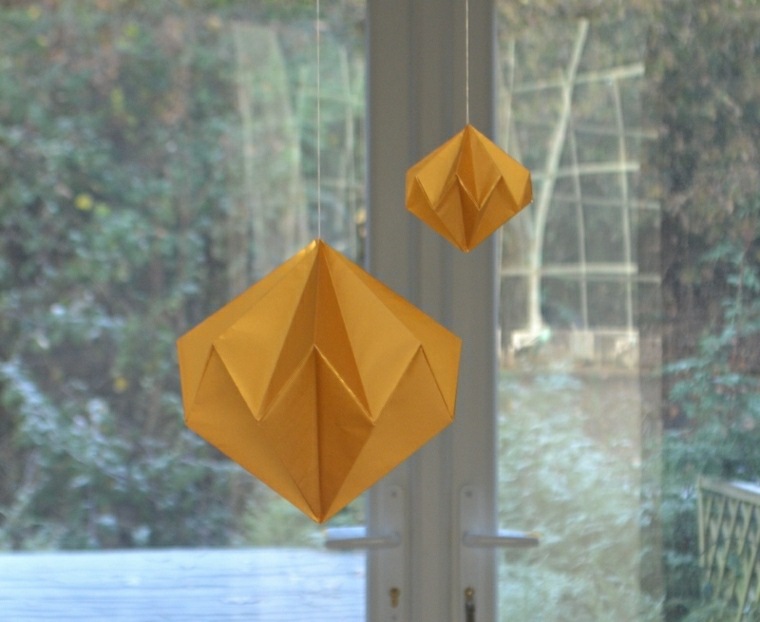 Déco Noël à faire soi-même origami papier pas cher idée