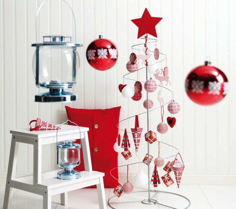 décorer sa maison pour Noël guirlande idée originale sapin 