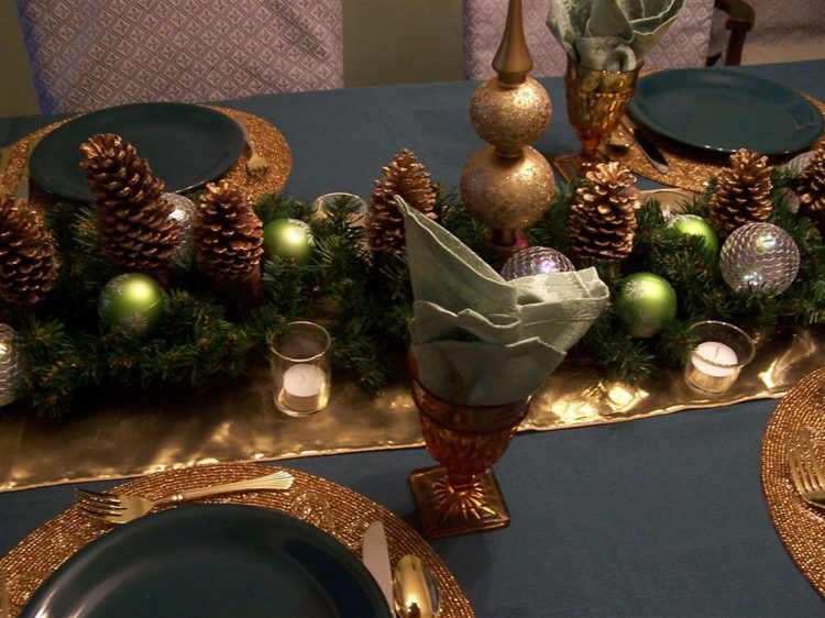 decor table Noel dore bleu